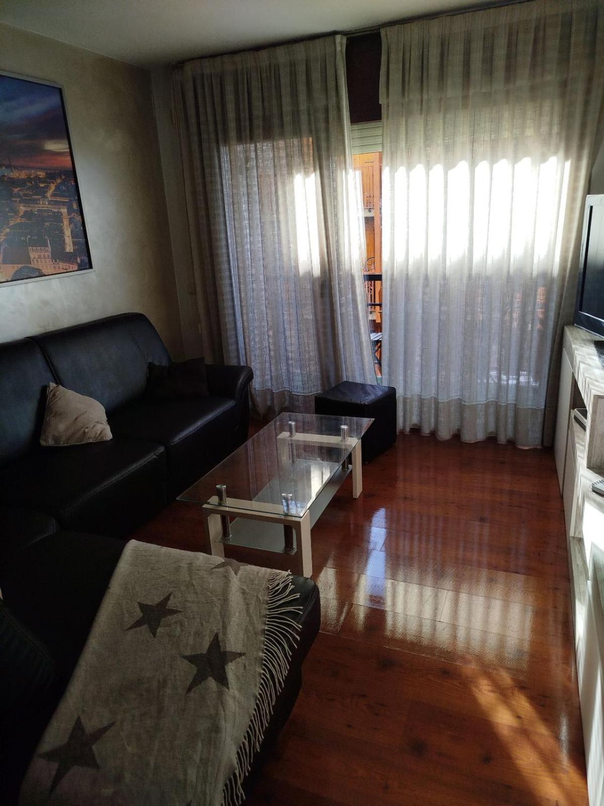 Appartement De Vacances Puigcerdà Habitación foto